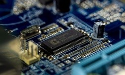 如何選擇適合自己的SMT貼片機配件和耗材？